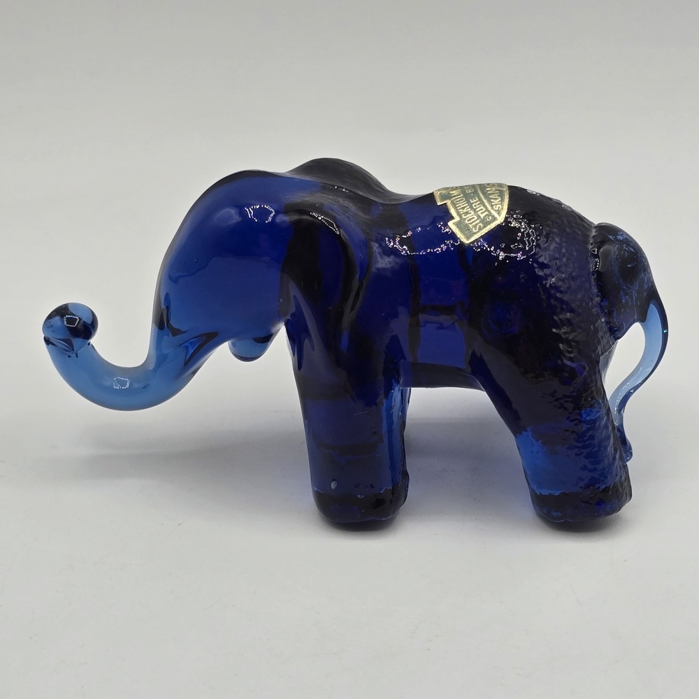 Vintage Skansen Stockholms Glasbruk Ture Bergland Elephant Cobolt Blue Figure